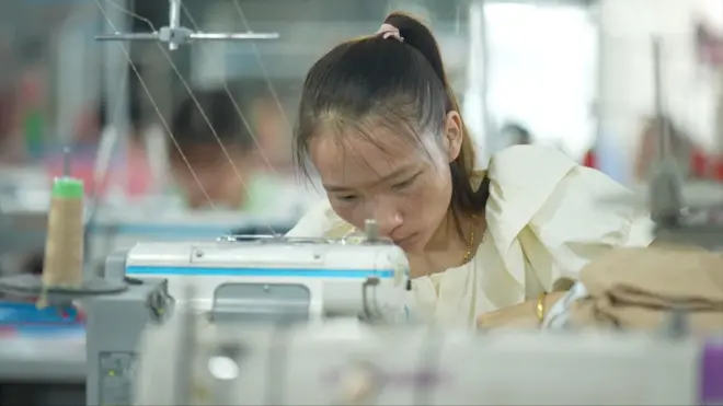 „Екстремна експлоатација” радника у фабрици одеће Шејн