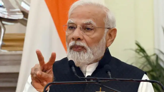 नरेंद्र मोदी