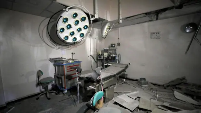 غرفة عمليات مدمرة في غزة 