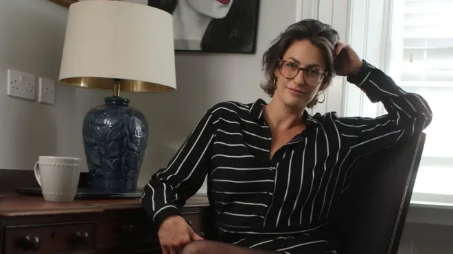 మేడలీన్ థామస్, ఇమేజ్ ఏంజెల్, సెక్స్ వర్క్