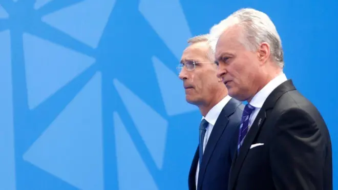 기타나스 나우세다 리투아니아 대통령과 옌스 스톨텐베르크 NATO 사무총장