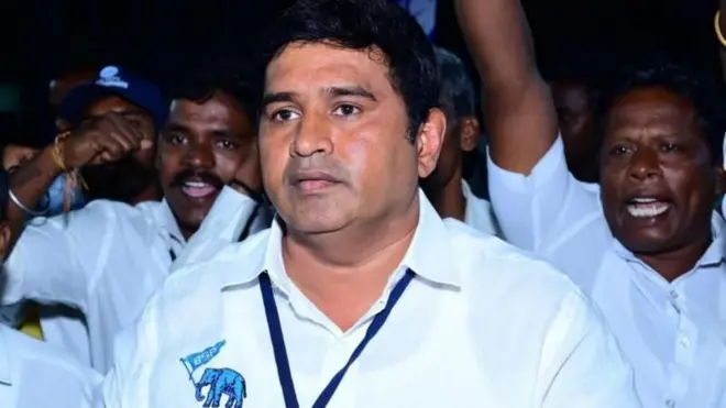 ఆర్మ్స్ట్రాంగ్