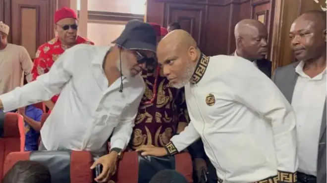 Aworan Nnamdi Kanu ni kootu