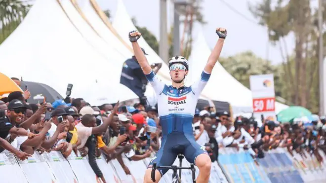 Ethan Vernon yishimira intsinzi