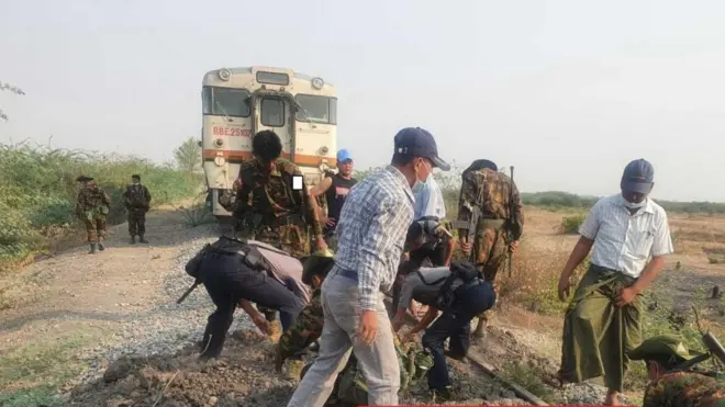 မန္တလေး-ရွှေဘိုလမ်းပိုင်းကို ၂၀၂၁ ဧပြီလမှာ စစ်တပ်က ပြင်ဆင်မှုအချို့ လုပ်