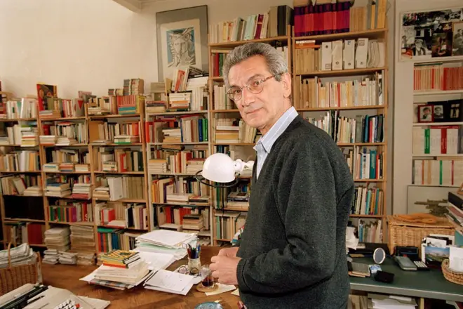 آنتونیو نگری