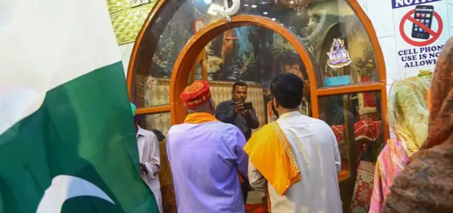 पाकिस्तान में हिन्दू समुदाय के कल्चर पर देखिए वुसतुल्लाह ख़ान की ख़ास टिप्पणी