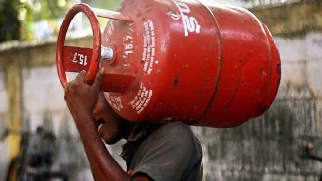 ఇంధనం, గ్యాస్ కొరత, కేంద్రం ఆంక్షలు