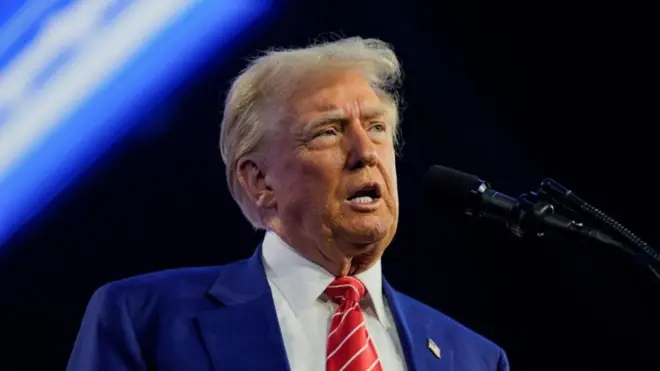 دونالد ترامب