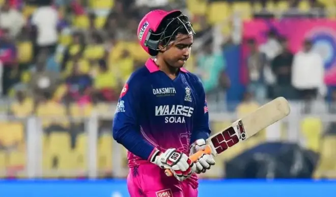 Vaibhav Suryavanshi played a fiery innings in the IPL match played on Monday.

සඳුදා පැවති IPL තරඟයේදී වෛභව් සූර්යවංශි ප්‍රවේගකාරී ඉනිමක් ක්‍රීඩා කළේය.