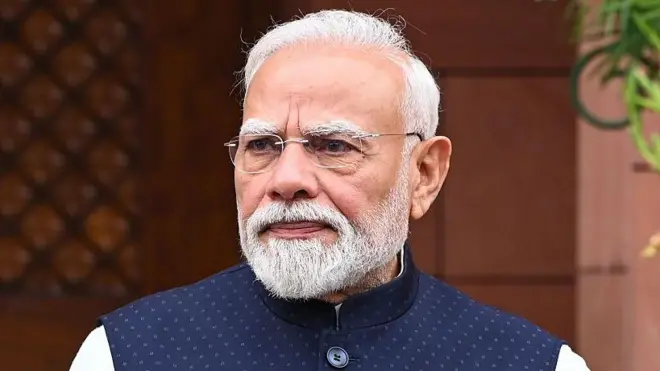 नरेंद्र मोदी