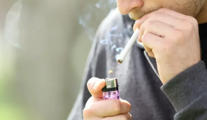 تمباکو نوشی