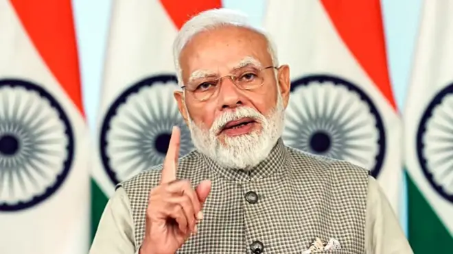 नरेंद्र मोदी