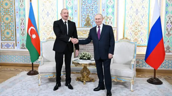 Tacikistanda İlham Əliyev və Vladimir Putin görüşüblər, bir saatdan çox çəkib görüş. Əsasən onlar ötən ilin dekabrında Rusiyada vurulan AZAL təyyarəsi barədə danışıblar.