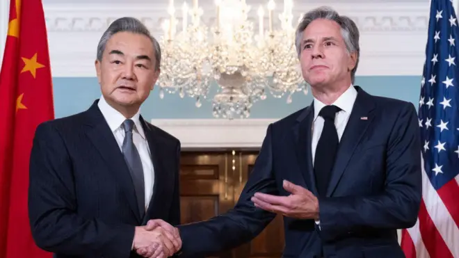 Ông Vương bay tới Washington để thảo luận với ông Antony Blinken về cuộc xung đột