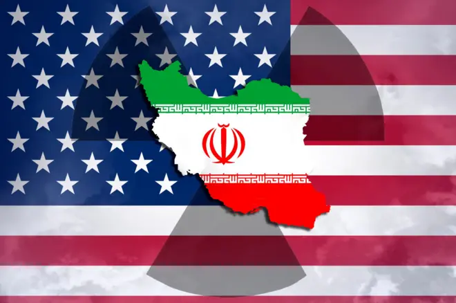 إيران مع رمز الإشعاع والعلم الأمريكي في الخلفية