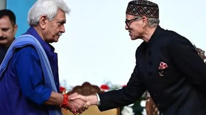 उमर अब्दुल्लाह ने जम्मू-कश्मीर के मुख्यमंत्री पद की ली शपथ 