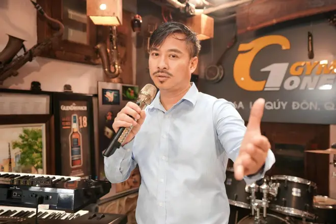 Ca sĩ Quang Lập
