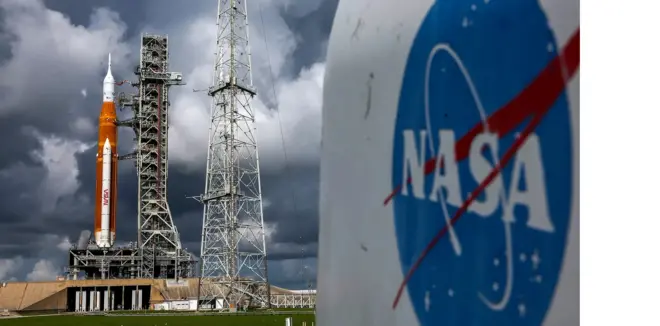 آرٹیمِس ناسا خلا 