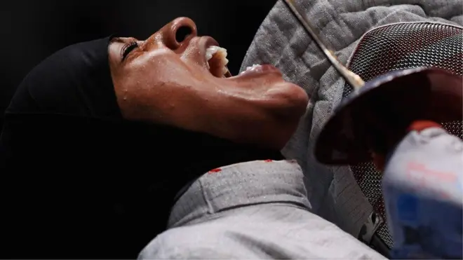 ابتهاج محمد با کسب مدال برنز شمشیربازی در المپیک ۲۰۱۶ ریو، اولین ورزشکار مسلمانی بود که با حجاب برای آمریکا مسابقه داد