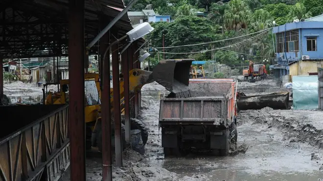 Vietnam, coal mines
