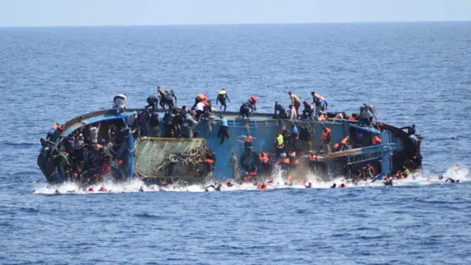 2016 میں لیبیا کے ساحل کے قریب کشتی الٹنے کا واقعہ