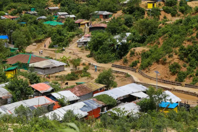 ဘင်္ဂလားဒေ့ရှ် ဒုက္ခသည်စခန်းတစ်ခု 