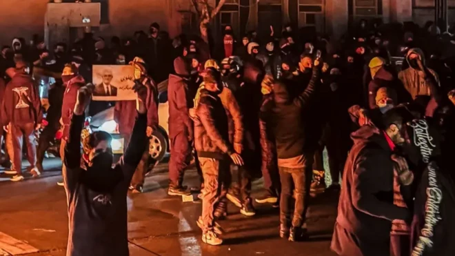 Maandamano yanafanyika katika maeneo mengi kote nchini.