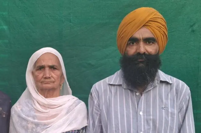 మన్‌ప్రీత్, తల్లి హర్పాల్ కౌర్