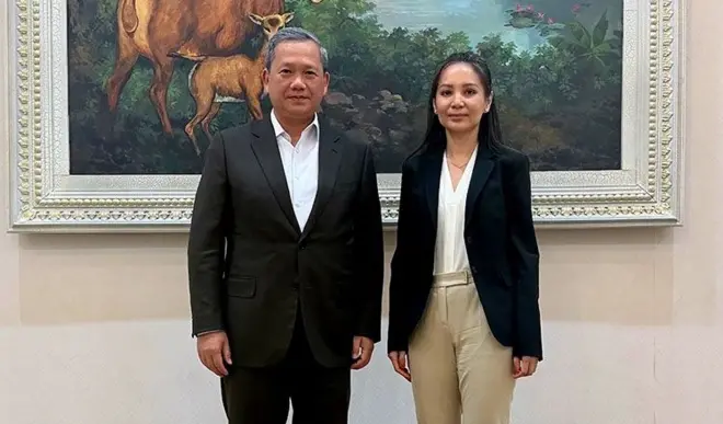 Thủ tướng Campuchia Hun Manet (trái) và bà Kem Monovithya, con gái ông Kem Sokha, trong bức ảnh chụp ngày 14/8 
