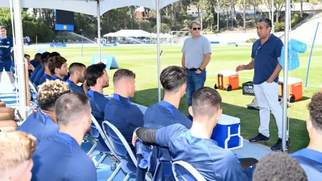 بهداد اقبالی