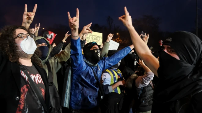 معترضان در استانبول