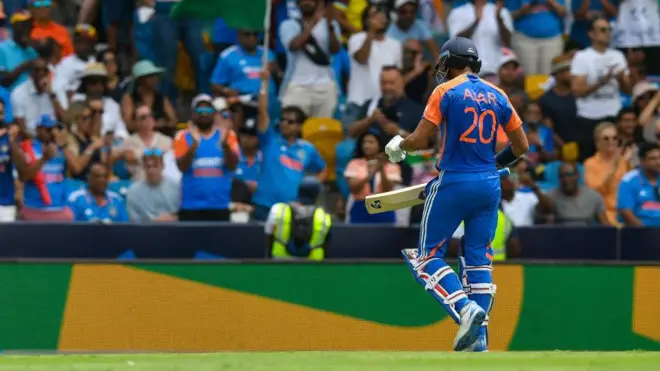 అక్షర్ పటేల్ 