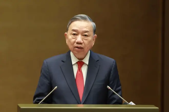 Ông Tô Lâm, Tổng Bí thư Đảng Cộng sản Việt Nam, vừa kết thúc chuyến thăm Lào và Campuchia đã có mặt tại hội nghị vào sáng 7/2