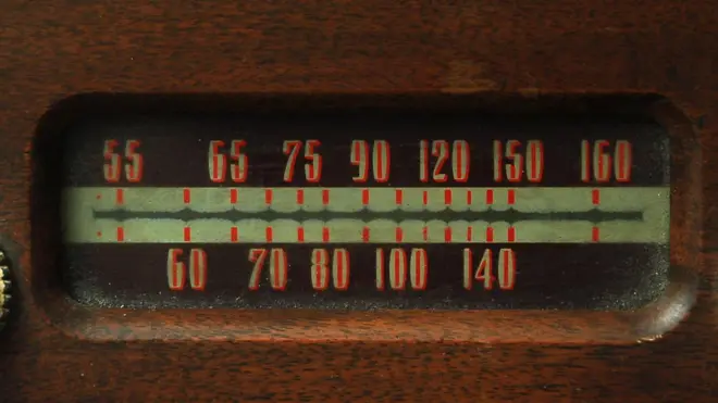 Cadran d'une vieille radio