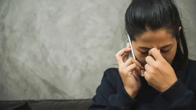 Ilustrasi hotline pencegahan bunuh diri