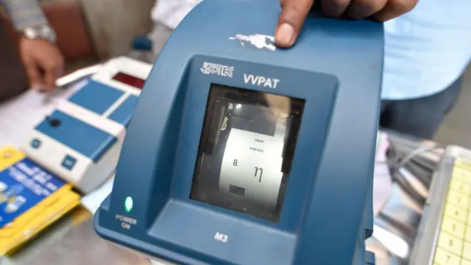 VVPATच्या पावत्यांची 100% पडताळणी शक्य आहे का? कोर्टाचा प्रश्न