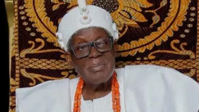 Aworan Oba Owolabi Olakuleyin