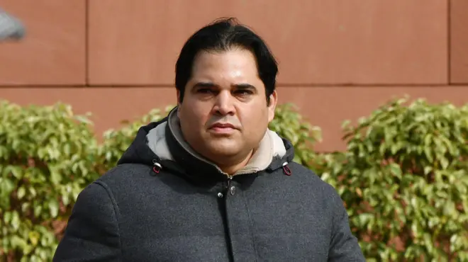 वरुण गांधी