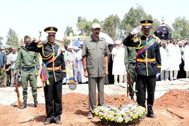 ሓመድ-ድበ ምኒስተር ወልድሚካኤል ኣብርሃ