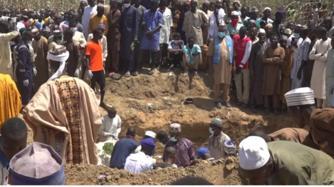 Nibi ti wọn ti n sinku awọn to ku sinu ijamba tanka epo to gbina ni Jigawa.