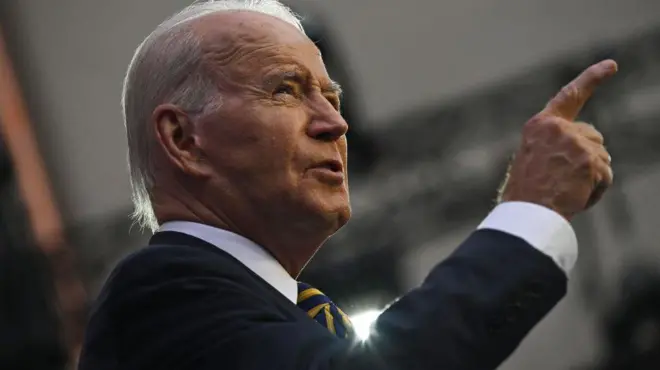 جو بايدن