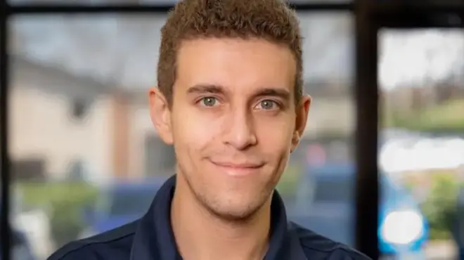 Данијел Народицки