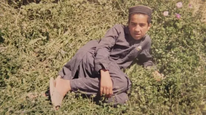 میوند بنایی در ۱۴ سالگی