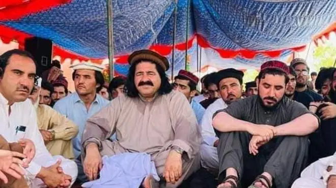 پښتون ژغورنې غورځنګ مشران