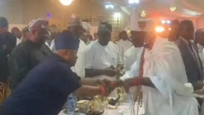 Gomina Adeleke ati Ooni Ogunwusi