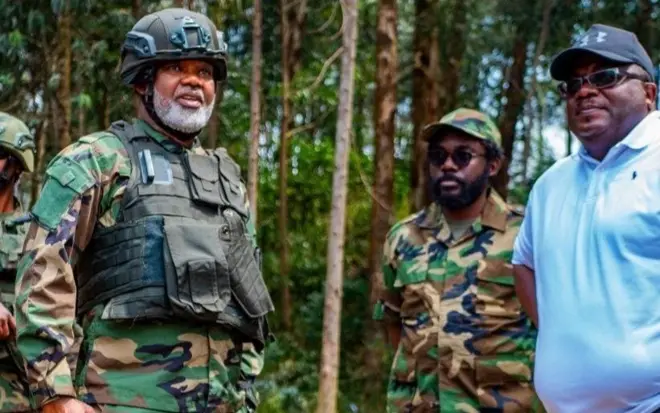 Corneille Nangaa (ibumoso) na Bertrand Bisimwa (iburyo) bafatiwe ibihano na Amerika