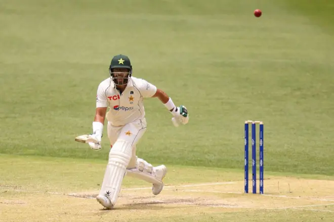 پاکستانی پلیئر امام الحق 