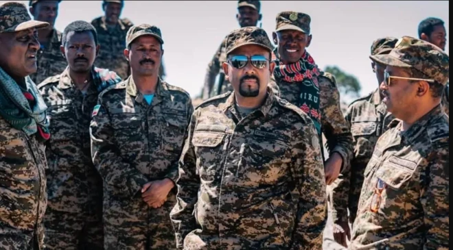 A﻿biy Axmed iyo saraakiil kale