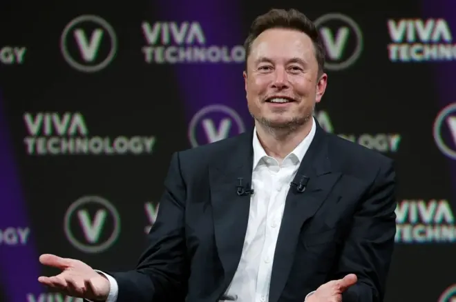 Elon Musk propriétaire de la plateforme X, ex Twitter